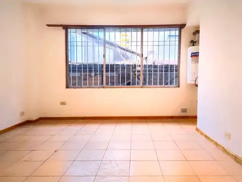 Comodo monoambiente en barrio Alberto Olmedo
