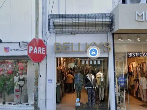 Local en Venta en Flores, Capital Federal