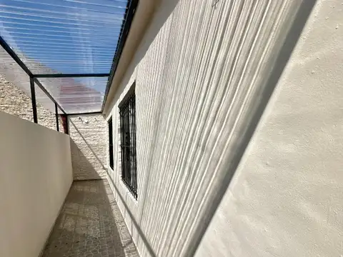Depto Tipo Casa en Alquiler de 3 ambientes