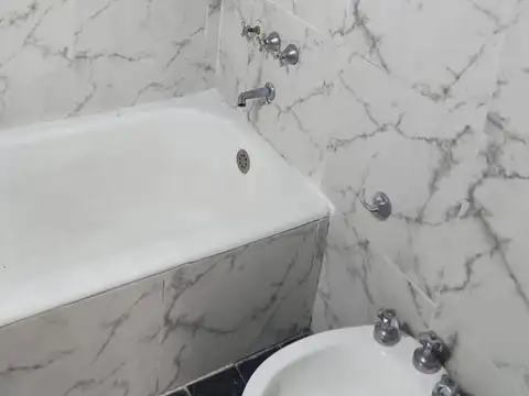 Depto Tipo Casa en Alquiler al Este