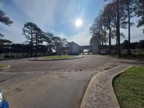 Terreno Lote  en Venta en Pinares CC, Exaltación de la Cruz, G.B.A. Zona Norte
