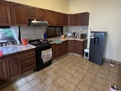 Guemes 800
