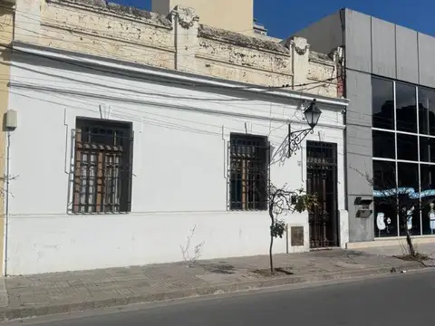 CASA VENTA GENERAL M GUEMES  875