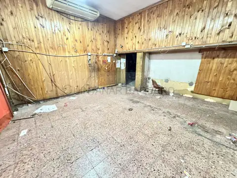 Local en Venta en Pompeya, USD 245.000