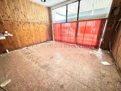 Local en Venta en Pompeya, USD 245.000