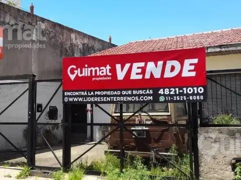 VEDIA al 2400 + Av. Gral. Paz al 1100