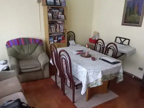 Depto Tipo Casa en Venta de 4 ambientes