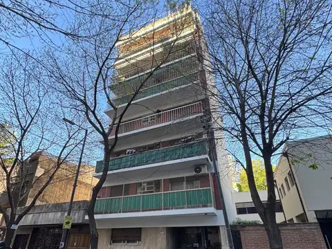 Departamento al frente con balcón!