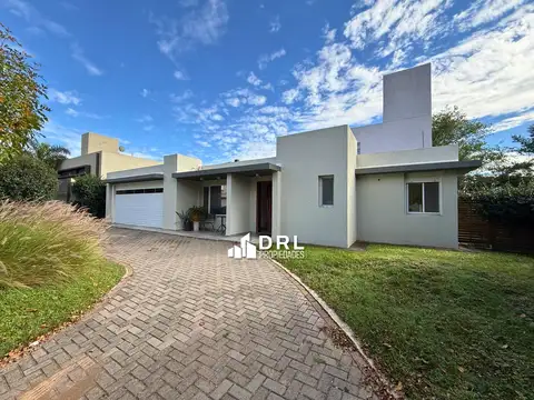 Casa en venta Los Cerezos Valle Escondido