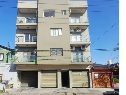 La Paz monoambiente, San Justo