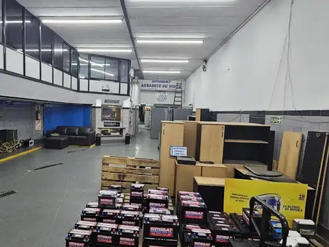 GALPON/ DEPOSITO/ OFICINA EN VENTA EN LOTE PROPIO