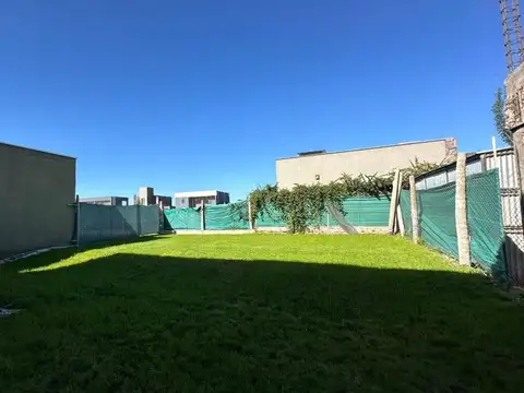 VENTA CASA IMPECABLE EN CORTADERAS lll