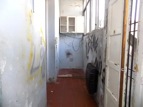 Depto Tipo Casa en Venta 70 años