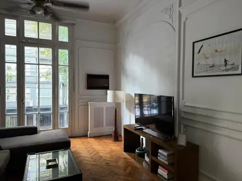 Depto Tipo Casa en Alquiler de 5 ambientes