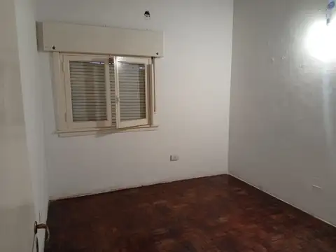 Casa - Alquiler - Argentina, San Miguel - Conesa 1040