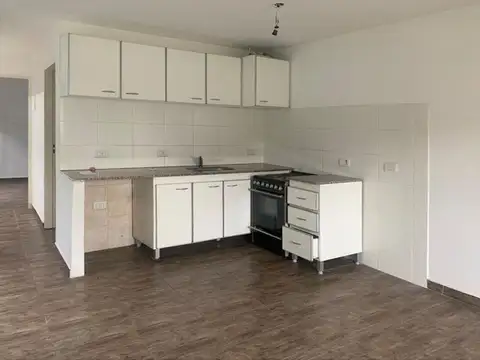 venta dpto 2 amb muy amplio en Castelar