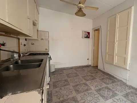 Casa en Alquiler con 1 cochera