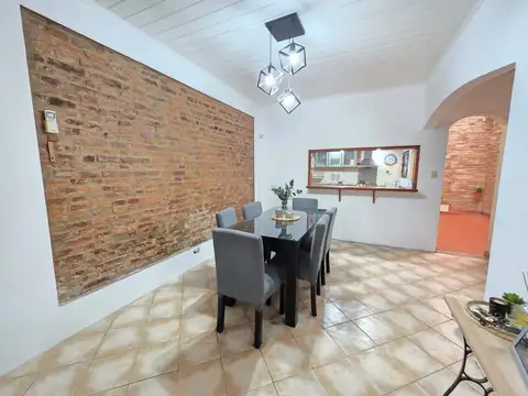Casa en Venta en Avellaneda, USD 128.000