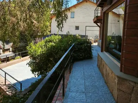 Casa 4 ambientes en Oasis Alto