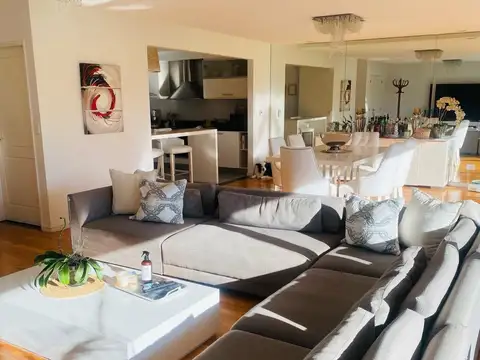 Departamento en Venta de 4 ambientes