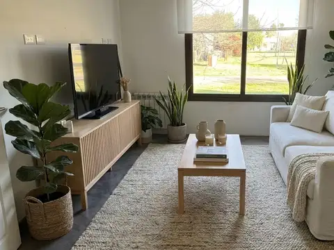 Casa 6 ambientes con 3 baños