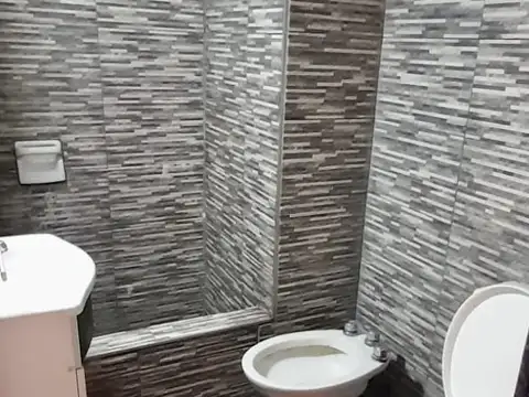 Departamento 4 ambientes con 1 baño