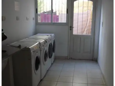 Sarmiento 300