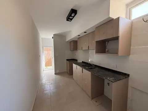 VENTA DESARROLLO CASA 2 DORM B JOSÉ HERNANDEZ