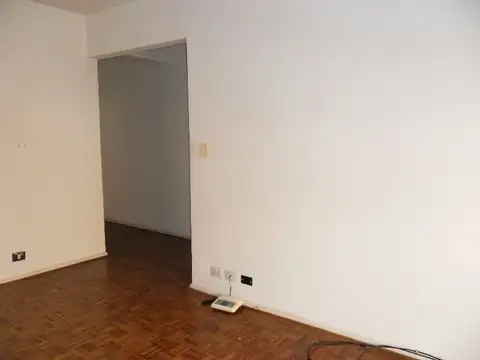 Departamento en Alquiler en Acassuso Vias  /  Santa Fe, $ 1.100.000