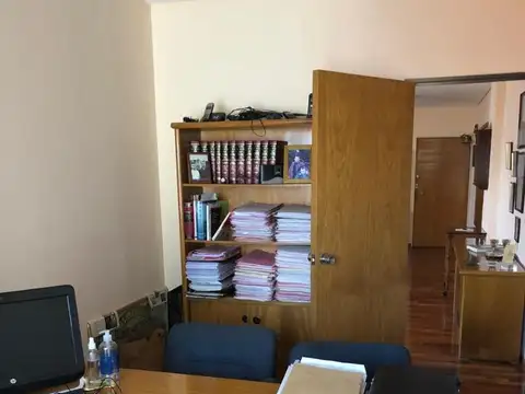 OFICINA 3 AMBIENTES RECOLETA VENTA