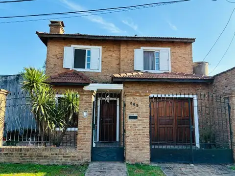 Venta de  Casa de 5 ambientes en Capilla del Señor