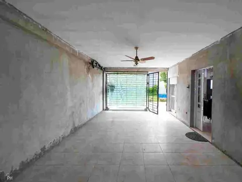 Casa en Venta en Alberdi, USD 63.000