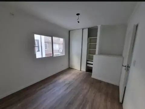 espectacular dpto en duplex con fondo
