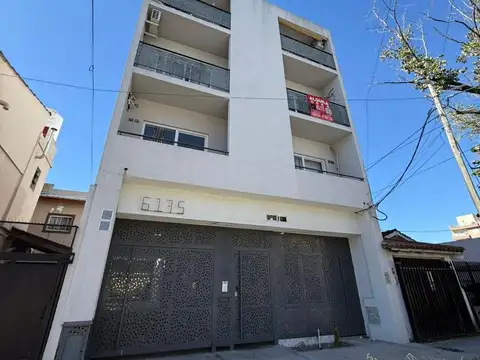 Departamento en Jose León Suarez