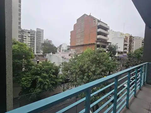 VENTA DOS AMBIENTES - BALCON FRENTE- PISO 5 - PARQUE CHACABUCO- APTO PROFESIONAL - APTO CREDITO