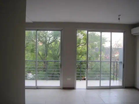 Oficina 3 ambientes con 2 baños