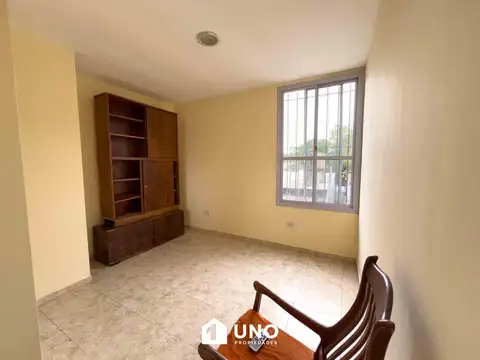 Peru 3139 - Casa de 2 Dormitorios.