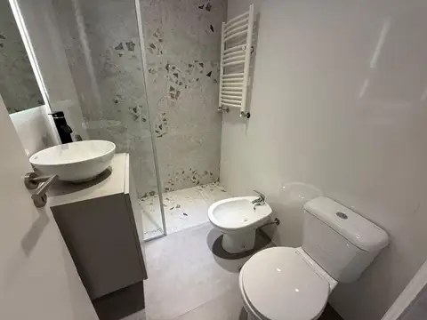 Avenida Colon al 2300