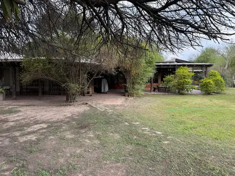 Casa 7 ambientes con 3 baños