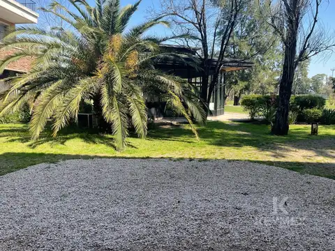 LOCAL ALQUILER PUEBLO CAAMAÑO