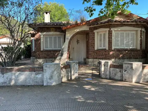 Venta de Casa en San Vicente- Excelente Ubicación