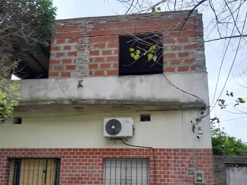 Casa en Venta en Temperley, USD 59.000