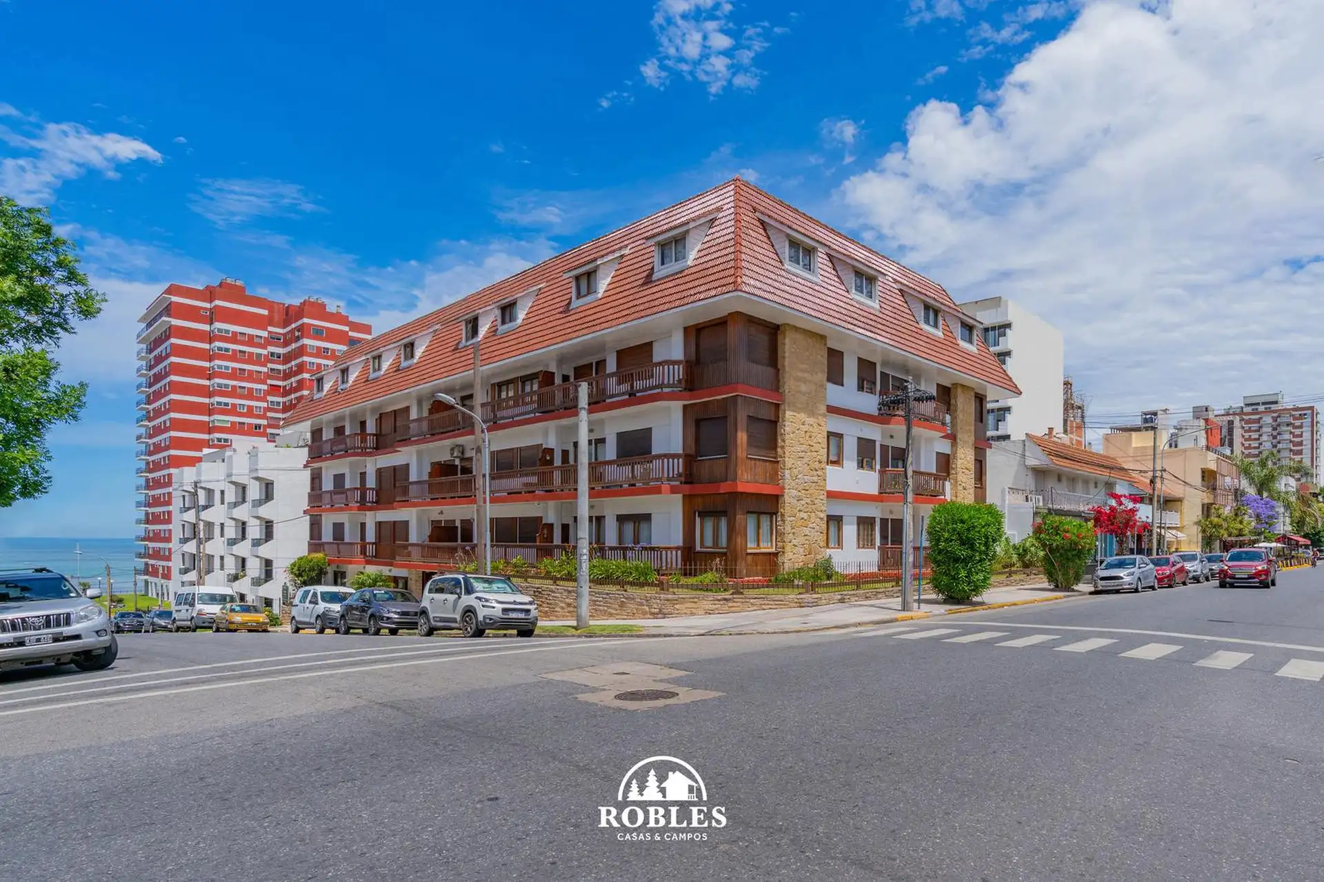 Depto 3 amb, 147m² en Playa Grande con cochera