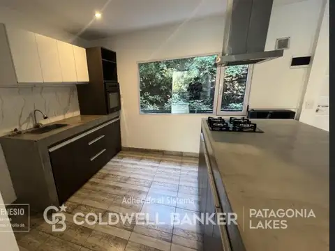 Departamento en Alquiler en Villa Correntoso, USD 900