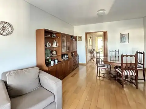 Departamento en Alquiler de 5 ambientes