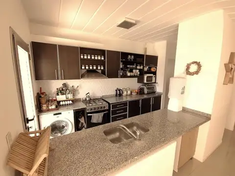 Casa en Venta en Las Orquideas, USD 169.000