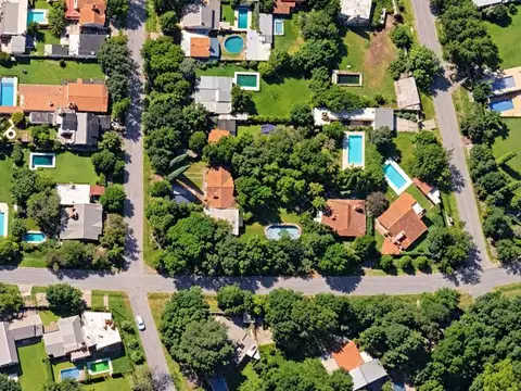 Terreno a la venta, barrio Los Troncos, Funes.