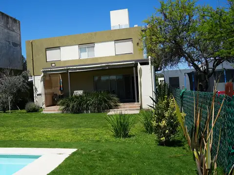 ¡Venta! Casa en Villa Catalina - 3 dormitorio ¡Oportunidad!
