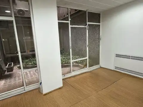 Oficina en Alquiler en Barrio Norte, $ 980.000