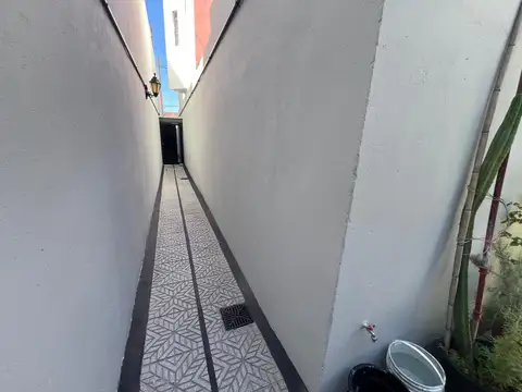 Depto Tipo Casa en Venta de 4 ambientes